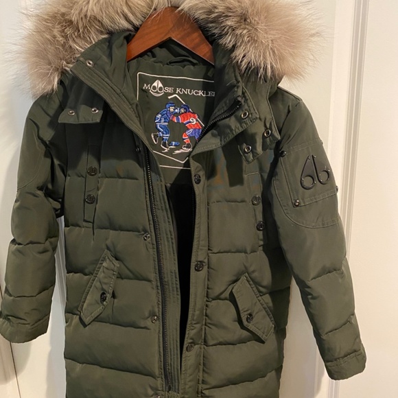 Moose Knuckles Kids Puffer Coat in Olive with Fur Trim - Picture 2 of 2